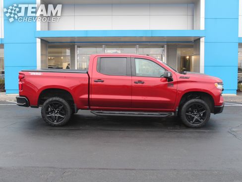 Certified 2024 Chevrolet Silverado 1500 LT Trail Boss w/ LT Trail Boss Premium Package image 3