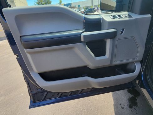 Used 2017 Ford F150 XLT RWD image 15