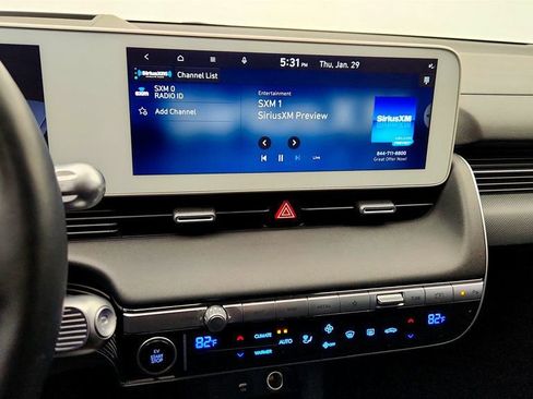 Used 2023 Hyundai Ioniq 5 Limited image 18