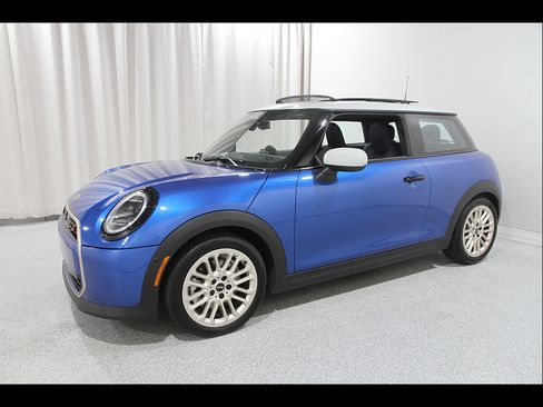 Used 2026 MINI Cooper S FWD image 3