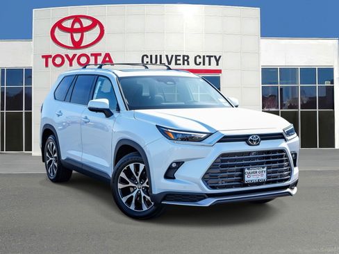 New 2026 Toyota Grand Highlander MAX Limited image 1