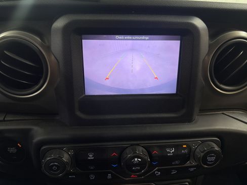 Used 2020 Jeep Wrangler Unlimited Sport S AWD/4WD image 17