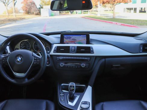 Used 2014 BMW 328i Gran Turismo xDrive image 26