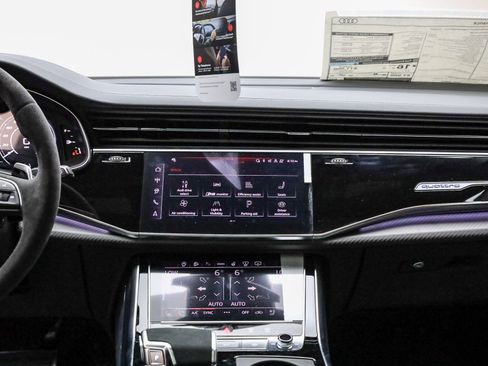 New 2026 Audi RS Q8 performance image 24