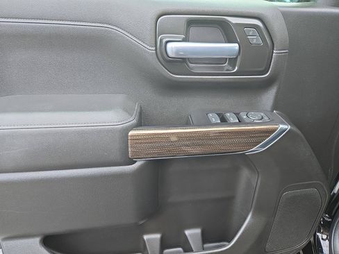 Certified 2022 Chevrolet Silverado 1500 RST w/ Redline Edition image 10