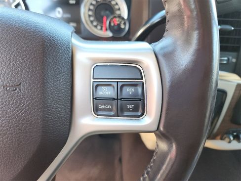 Used 2015 RAM 3500 Laramie image 31