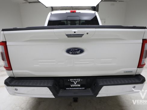 Used 2022 Ford F150 Lariat w/ Equipment Group 502A High AWD/4WD image 3