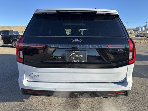 New 2026 Ford Expedition Tremor image 6