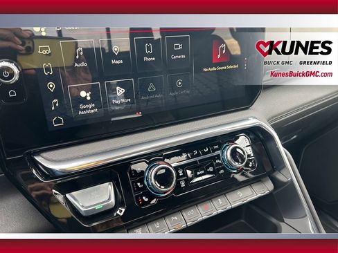 New 2026 GMC Sierra 3500 Denali w/ Denali Reserve Package image 25