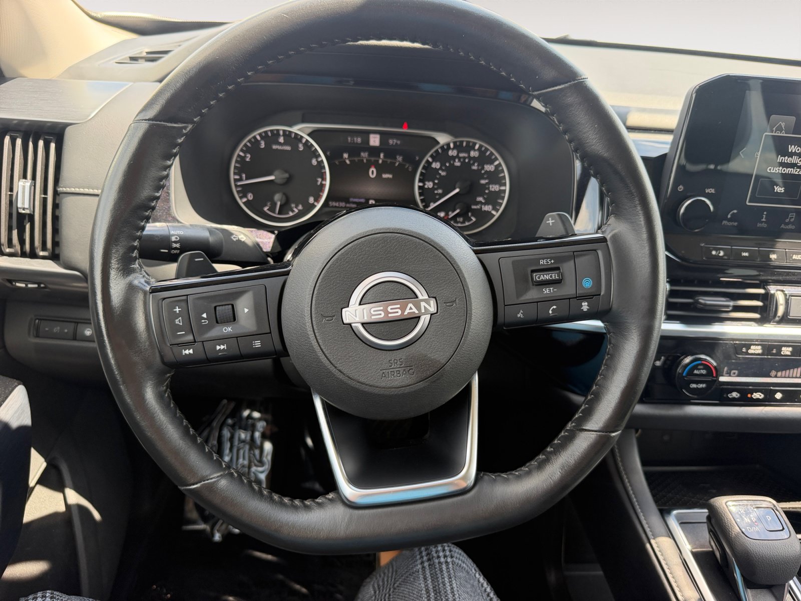 Used 2023 Nissan Pathfinder SL w/ Black Appearance Package FWD image 13