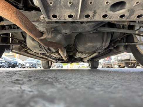 Used 2013 Toyota Venza LE image 14