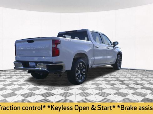 Used 2023 Chevrolet Silverado 1500 LT image 14