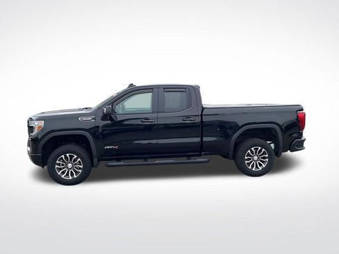 Used 2019 GMC Sierra 1500 AT4 w/ Off Road Performance Package AWD/4WD image 2