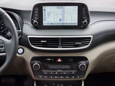 Used 2021 Hyundai Tucson Ultimate w/ Cargo Package image 21