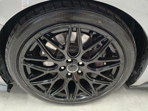 Used 2022 Ford Mustang GT Premium w/ GT Performance Package RWD image 10