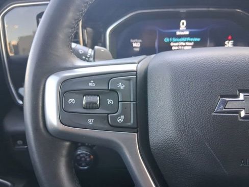 Used 2024 Chevrolet Silverado 1500 LT Trail Boss w/ Convenience Package II image 12