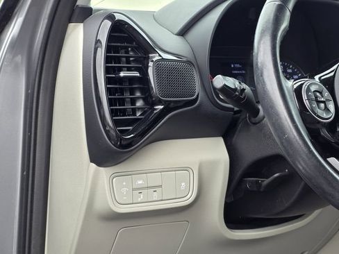 Used 2022 Kia Soul EX FWD image 19
