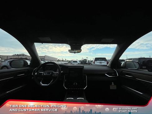 New 2026 GMC Acadia Denali w/ Super Cruise Package image 15