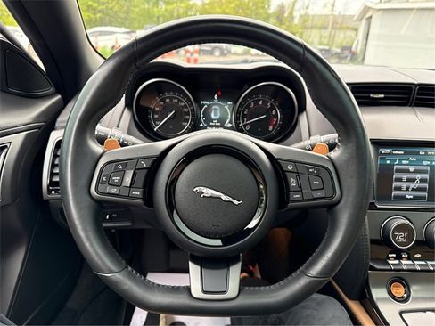 Used 2017 Jaguar F-TYPE S image 16