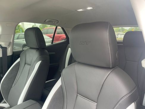 New 2026 Buick Envision Sport Touring AWD/4WD image 21