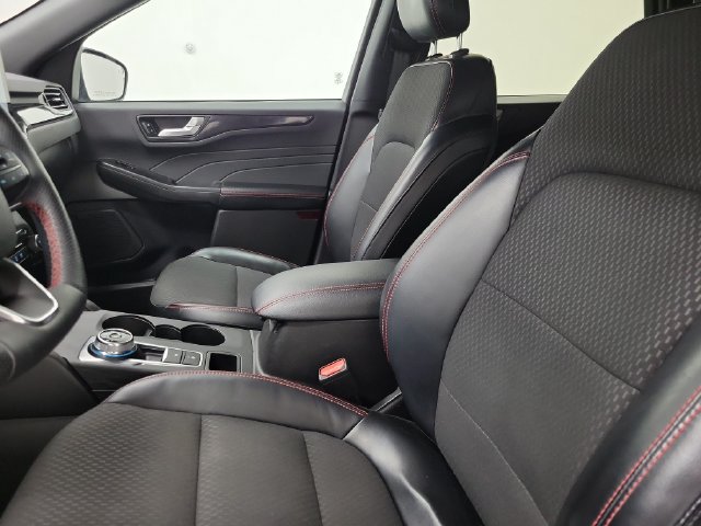 Used 2023 Ford Escape ST-Line w/ Tech Pack #1 AWD/4WD image 20