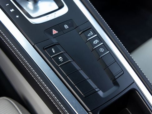 Certified 2024 Porsche 718 Cayman S image 38