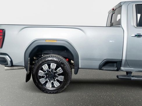 Used 2025 GMC Sierra 3500 Denali w/ Denali Reserve Package AWD/4WD image 8
