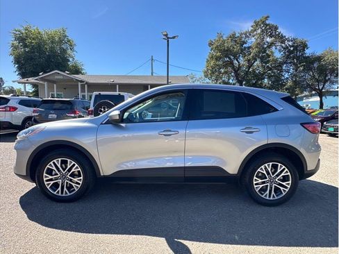 Used 2022 Ford Escape SEL AWD/4WD image 4