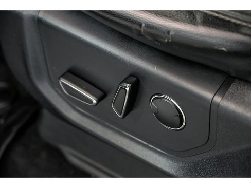 Used 2015 Ford F150 Lariat AWD/4WD image 17