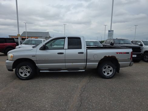 Used 2006 Dodge Ram 1500 Truck SLT w/ TRX4 Group AWD/4WD image 2
