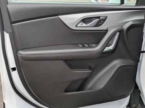Certified 2020 Chevrolet Blazer LT image 11