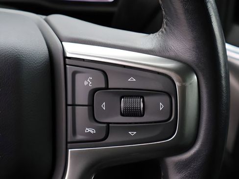 Used 2021 Chevrolet Silverado 1500 LT Trail Boss w/ Convenience Package II AWD/4WD image 33