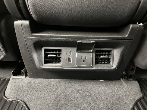 Certified 2024 Chevrolet Silverado 1500 LT image 13