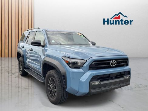 Used 2025 Toyota 4Runner SR5 AWD/4WD image 1