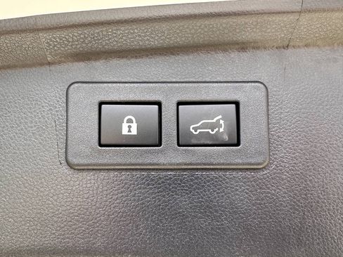 Used 2025 Subaru Outback Onyx Edition XT AWD/4WD image 28