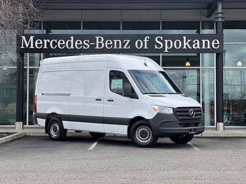 Used 2024 Mercedes-Benz Sprinter 144 Cargo image 1
