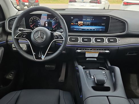 New 2026 Mercedes-Benz GLE 450 4MATIC image 16