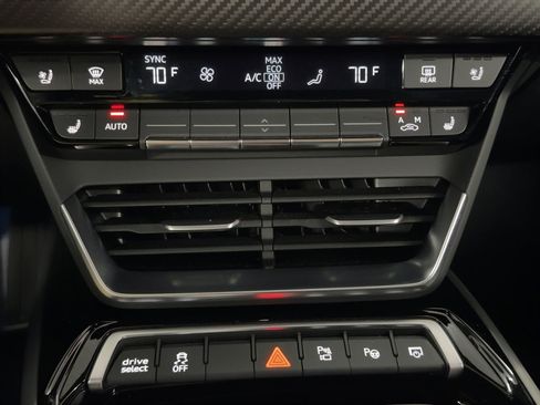 Used 2023 Audi e-tron GT Prestige w/ Prestige Package image 26