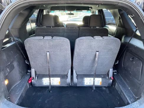 Used 2017 Ford Explorer XLT w/ Equipment Group 201A image 31