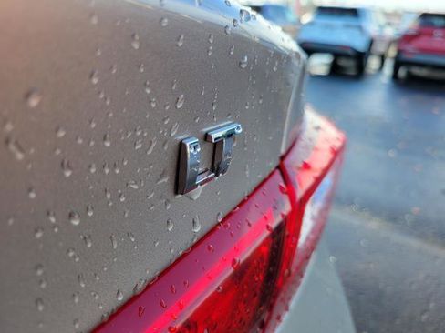 Used 2024 Chevrolet Malibu LT image 27