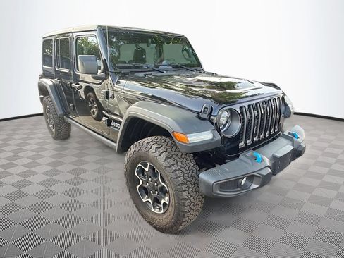 Used 2023 Jeep Wrangler Unlimited Rubicon 4xe w/ Cold Weather Group AWD/4WD image 4