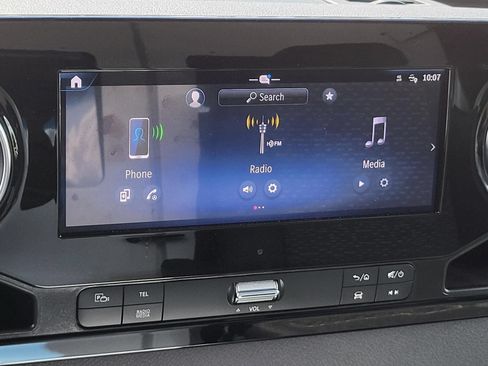 Used 2025 Mercedes-Benz Sprinter 2500 image 21