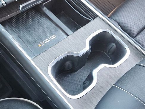 Used 2024 GMC Acadia Denali w/ Super Cruise Package image 21