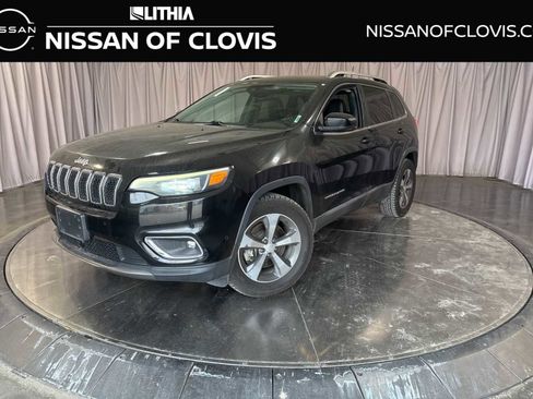 Used 2019 Jeep Cherokee Limited w/ Technology Group image 1