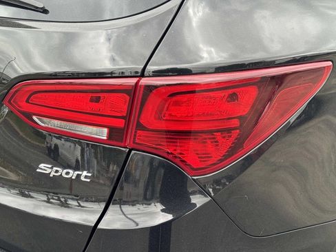Used 2018 Hyundai Santa Fe Sport w/ 2.4L Tech Package 04 FWD image 28