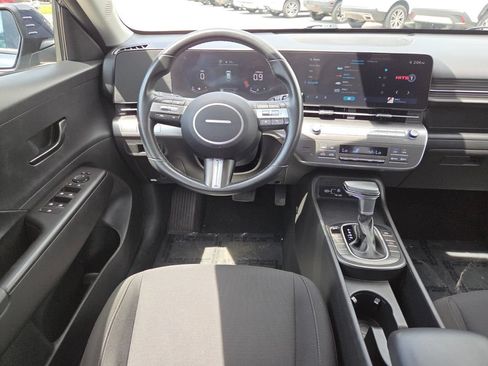 Used 2024 Hyundai Kona SEL AWD/4WD image 26