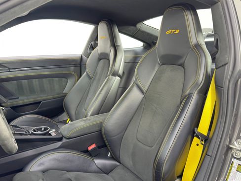 Used 2023 Porsche 911 GT3 image 43