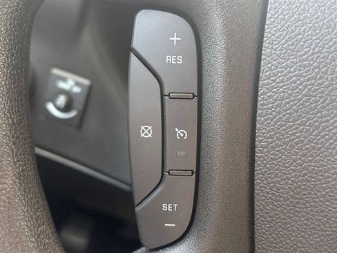 Used 2024 Chevrolet Express 2500 w/ Driver Convenience Package RWD image 6