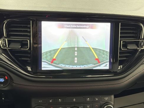 Used 2024 Dodge Durango GT image 19