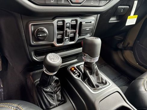 New 2026 Jeep Gladiator Sport image 20